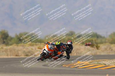 media/Oct-08-2023-CVMA (Sun) [[dbfe88ae3c]]/Race 11 500 Supersport-350 Supersport/